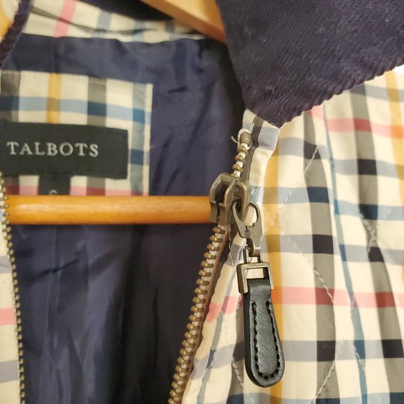 Quilted Jacket - Picture 10 of 11